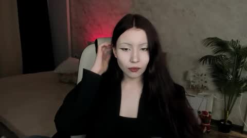 Lina online show from 01.05.26