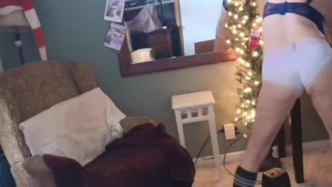 hidden_gold_milf online show from 12.03.25