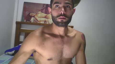 hideonbush online show from 09.30.25