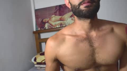 hideonbush online show from 12.22.25