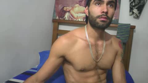 Snapshot of hideonbush051 chatting on 02.09.26 hideonbush online show from 02.09.26