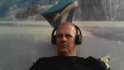 Snapshot of higflyorgazmus chatting on 11.09.25 Highflyorgasm online show from 11.09.25