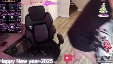 Snapshot of highclass92i chatting on 01.10.25 High4This online show from 01.10.25