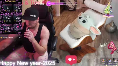 Snapshot of highclass92i chatting on 01.11.25 High4This online show from 01.11.25