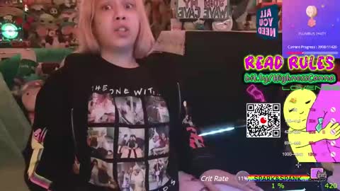 Snapshot of highnesscanna chatting on 01.11.25 HiGHNESS CANNA online show from 01.11.25