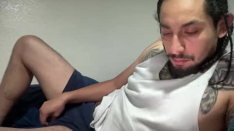 hihello300 online show from 11.09.25