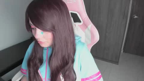 hikaru_arimura online show from 10.25.25