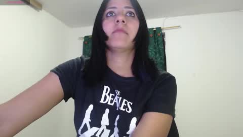 hilaril18 online show from 02.11.26