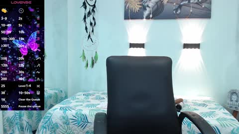 H I L A R Y online show from 01.14.25