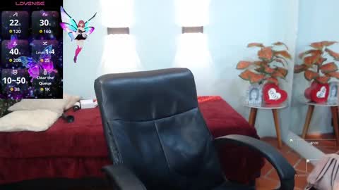 H I L A R Y online show from 10.05.25