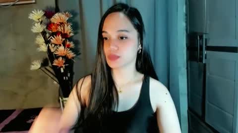 hilarymolly online show from 02.03.26