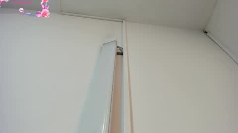 Hilary Thomsom online show from 03.02.26