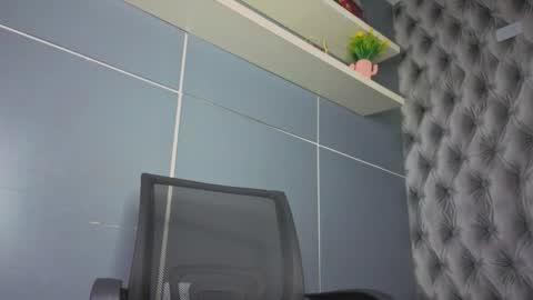  Hillary  online show from 11.19.25