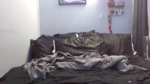 Snapshot of himommy37 chatting on 11.23.25 himommy37 online show from 11.23.25