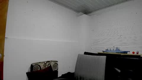 Snapshot of himoreno97 chatting on 02.11.25 Hi moreno online show from 02.11.25