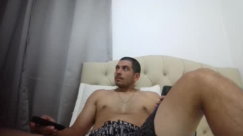 Snapshot of himoreno97 chatting on 09.23.25 Hi moreno online show from 09.23.25