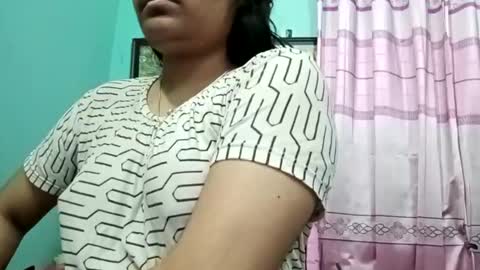 himuhimu22 online show from 01.21.25