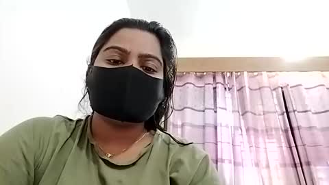 himuhimu22 online show from 11.25.25