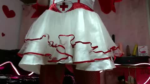 Snapshot of hinasha chatting on 10.05.25 Angel online show from 10.05.25