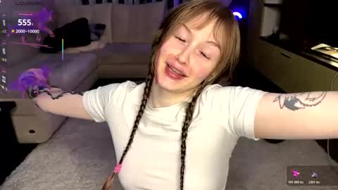 Snapshot of hip_hop_baby chatting on 04.29.26 Leya Day Mary Night PvT Open online show from 04.29.26