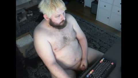 hipguy91 online show from 04.14.26