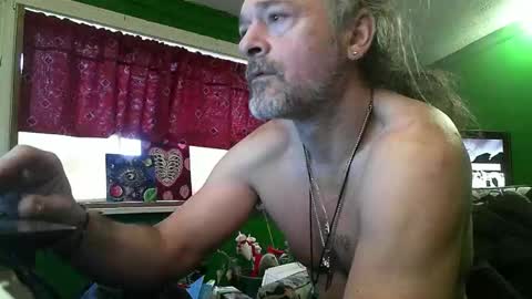 hippiedad333 online show from 02.21.26