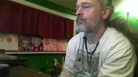 hippiedad333 online show from 03.05.26