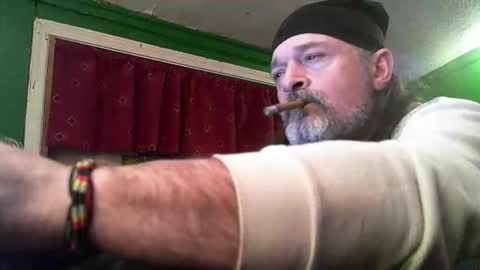 hippiedad333 online show from 03.18.26