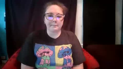 Snapshot of hippihope420 chatting on 02.22.26 Bella online show from 02.22.26