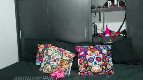 Elizabeth online show from 02.09.25