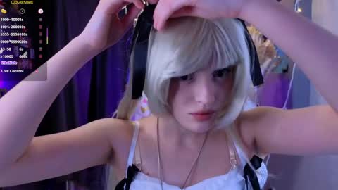 Ella online show from 05.17.26