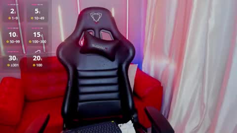 Snapshot of hisui_castles chatting on 11.07.25 hisui_castles online show from 11.07.25