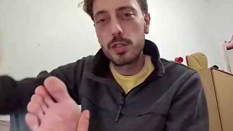 hitmenoww online show from 12.13.24