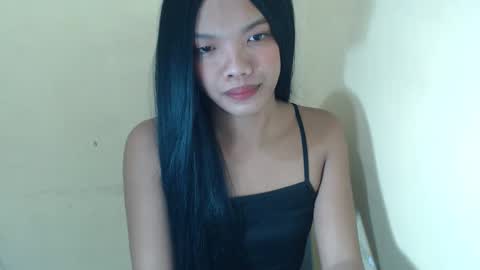 Guinevere3 online show from 02.08.26