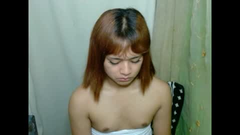 Snapshot of hoelyhanabi chatting on 05.13.26 KIESH online show from 05.13.26