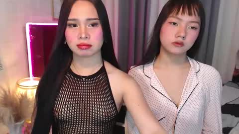 Snapshot of hoelymolly chatting on 03.09.26 hoelymolly online show from 03.09.26