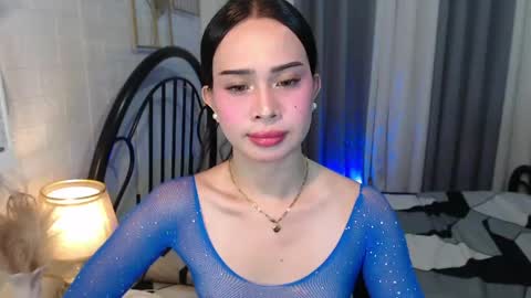 hoelymolly online show from 05.15.26