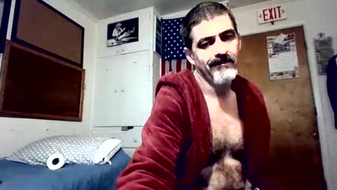 hoglegg99384194 online show from 10.15.25