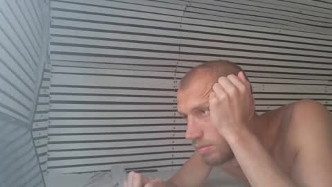 Snapshot of hola_homo chatting on 05.01.26 hola_homo online show from 05.01.26