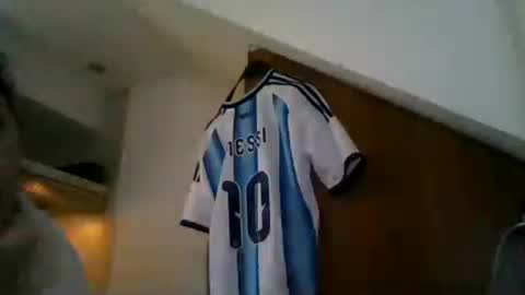 Snapshot of holabonaerense chatting on 06.23.26 Bonaerense online show from 06.23.26