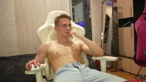 Extaz  Athrey  Howard online show from 10.09.25