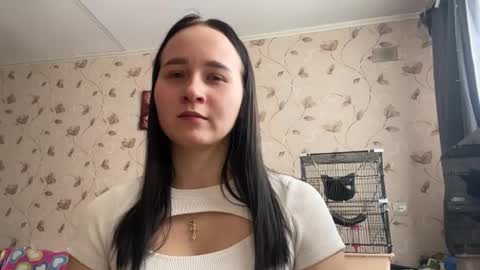 I am Mary ntmu Lets hit 10 Thumbs Up together We are almost done online show from 03.03.26