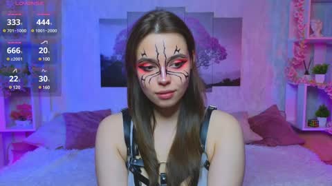 Snapshot of hollisbelch chatting on 12.07.24 Lux online show from 12.07.24