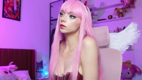 Holli online show from 05.17.26