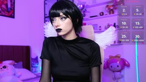 Holli online show from 05.22.26