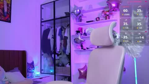 Holli online show from 05.27.26
