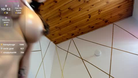 Laura   Hey GuysI have more 40 videos FULL MILK Of Hollymilk1 online show from 01.16.25