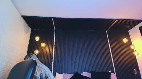 April online show from 09.10.25