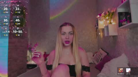 holly_molly8 online show from 04.29.26