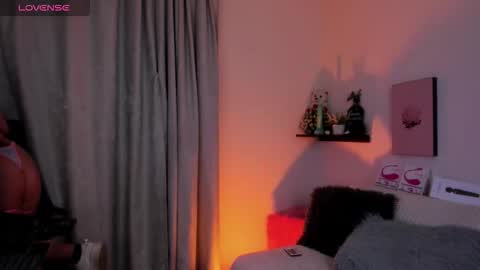 Holly online show from 03.22.26